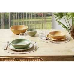 Assiette creuse en faïence vert Ø20xH4cm