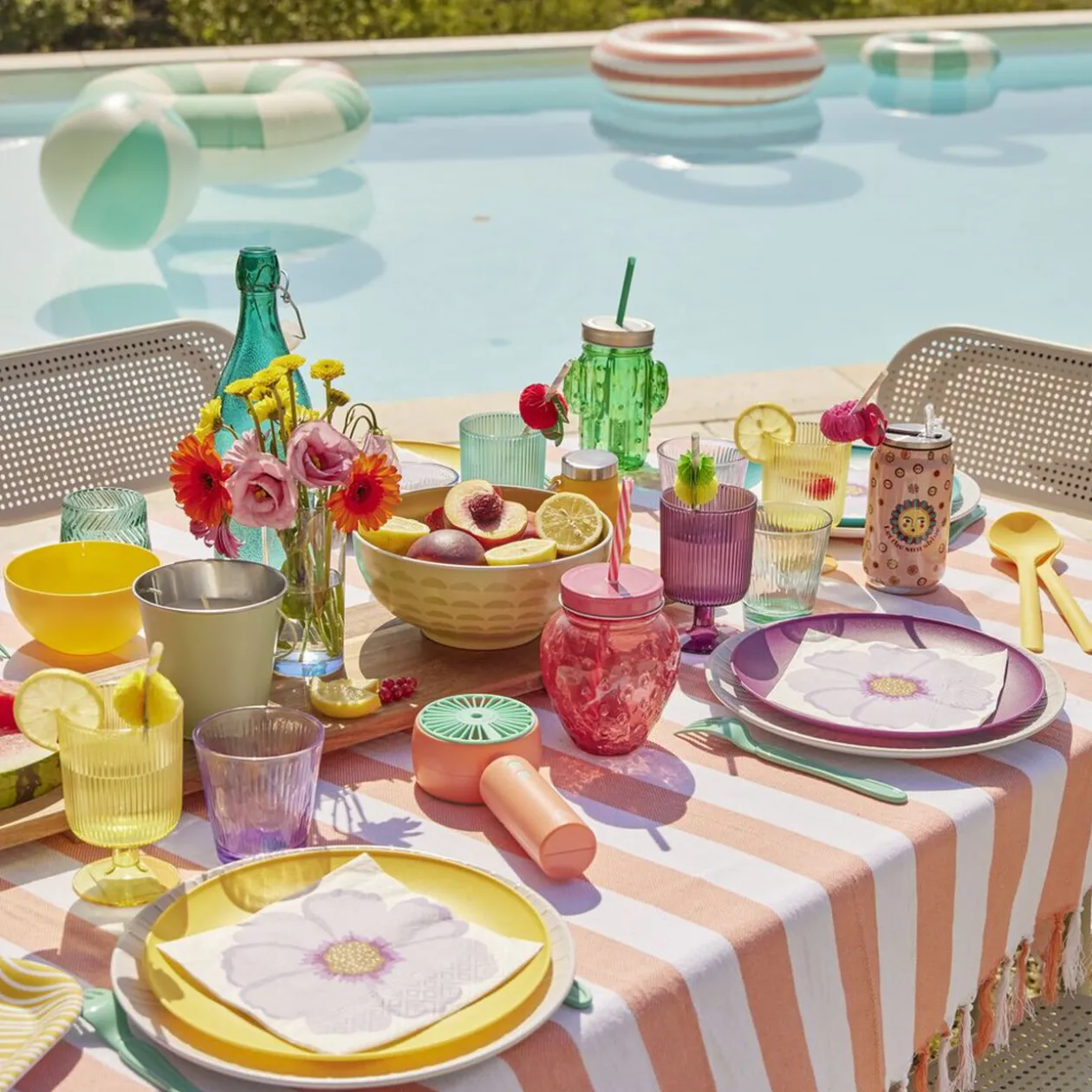 Assiette plate en plastique Ø23,5cm - 3 coloris