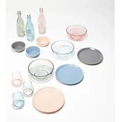 Assiette plate ronde couleur unie