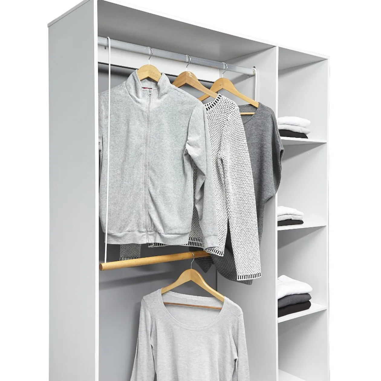 Barre suspendue pour penderie