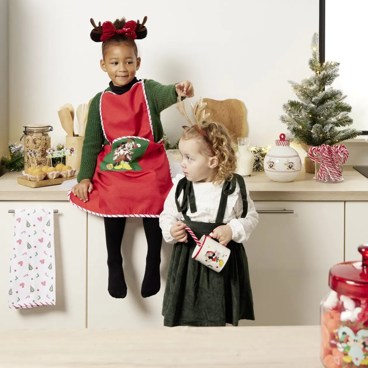 Bonbonnière Disney 1,1L - 15,5xH19x15,5cm