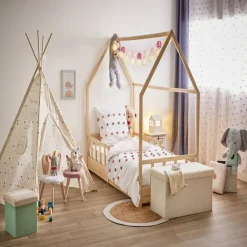 Chaise enfant avec dossier design lapin