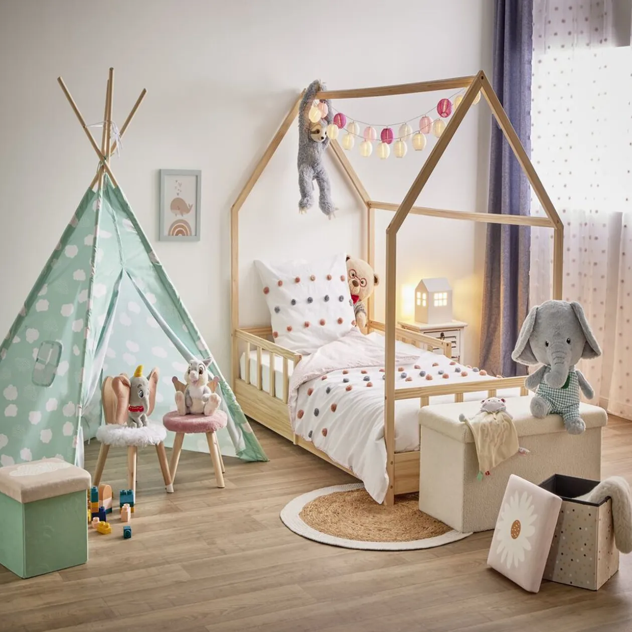 Chaise enfant avec dossier design lapin