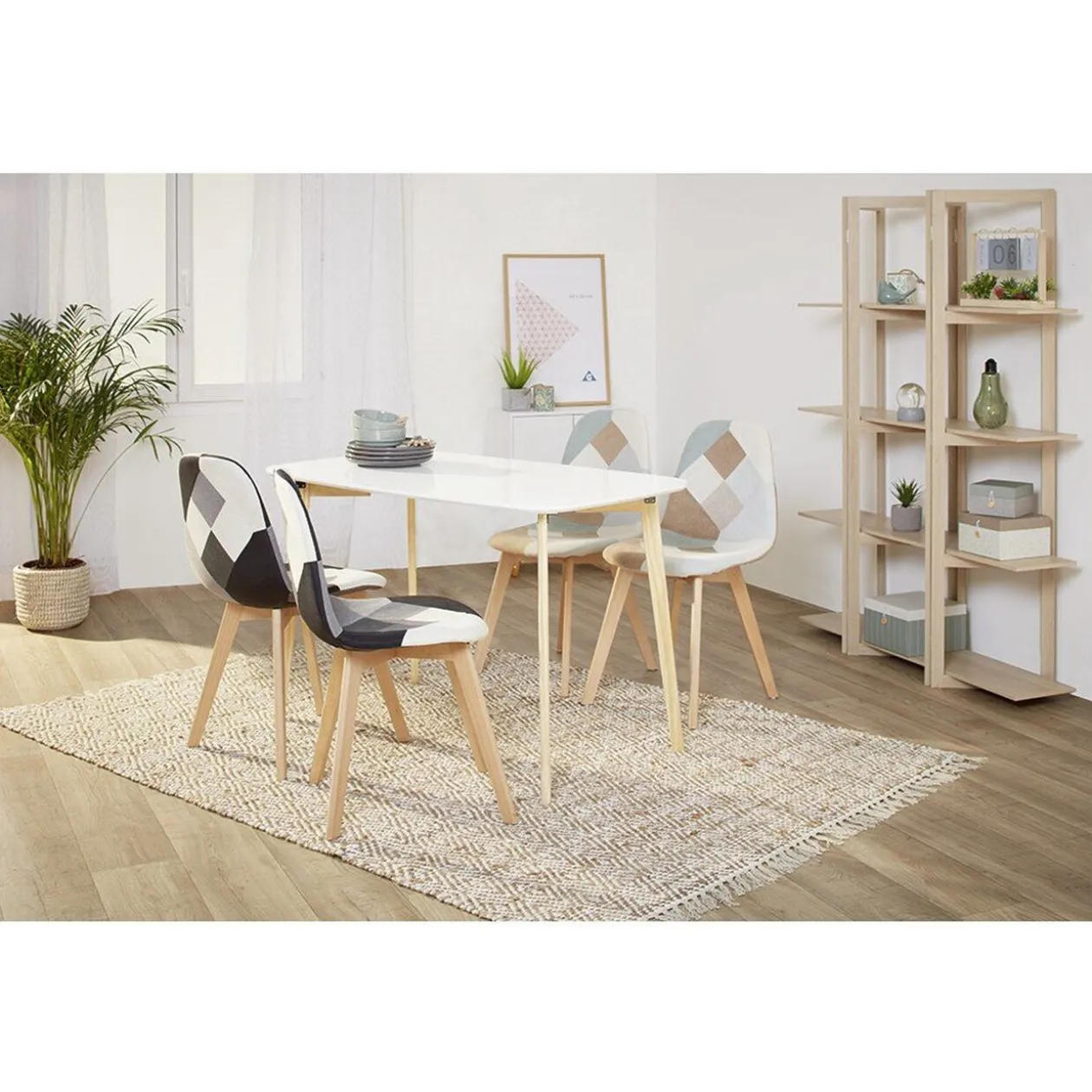Chaise patchwork noire et blanche x 2