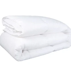 Couette 2 places blanche légère 200 g/m²