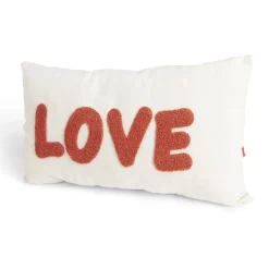 Coussin déco rectangulaire "Love" beige et rouge brique 30x50cm