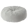 Coussin déco rond avec bouton central en velours gris clair
