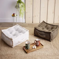 Coussin de sol en tissu bouclette blanc cassé 45x45 cm