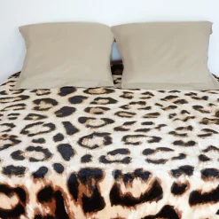 Couverture 2 places design peau de bête
