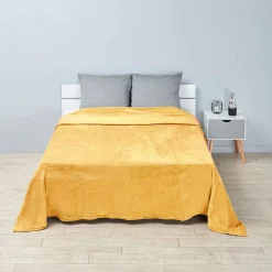 Couverture polaire 2 personnes polyester uni jaune moutarde