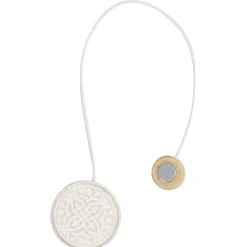 Embrasse aimantée ronde motif celte bois naturel