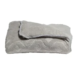 Jeté de canapé gris pailletté à l'effet fourrure