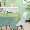 Nappe et chemin de table motif feuilles vert