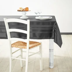 Nappe rectangulaire grise à rayures jacquard