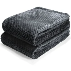 Plaid flanelle 130x160cm polyester - 4 coloris