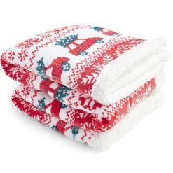 Plaid sherpa Noël motif traditionnel voiture rouge et blanc 120x150cm