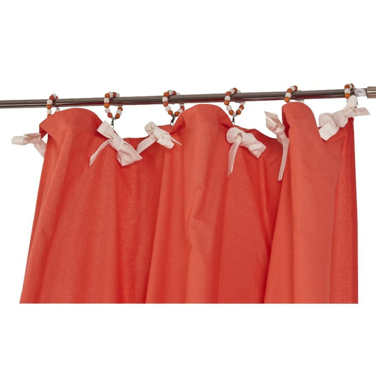 Rideau à nouettes et perles