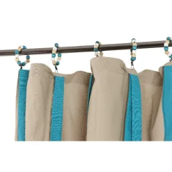 Rideau à nouettes et perles