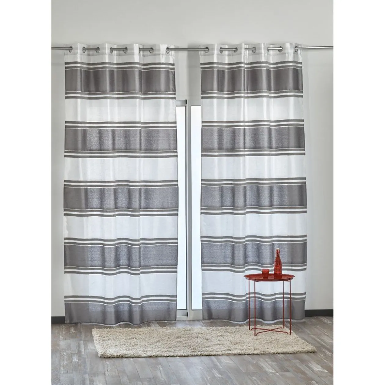 Rideau à oeillets blanc brillant large rayure gris argenté