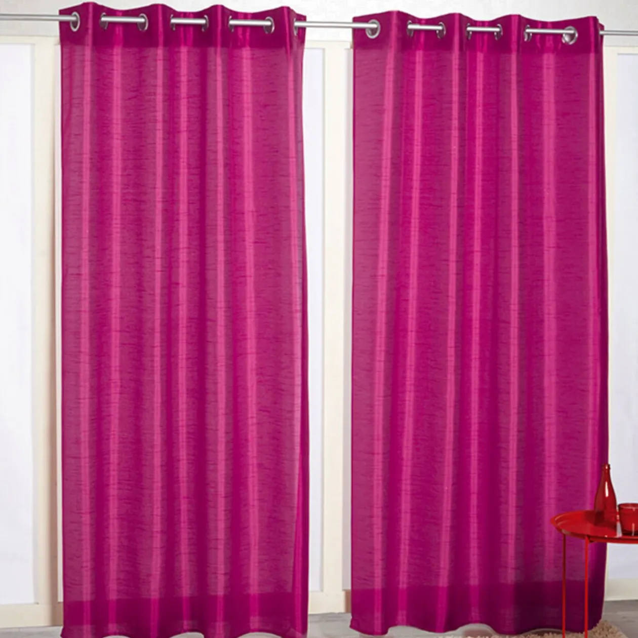 Rideau à oeillets violet