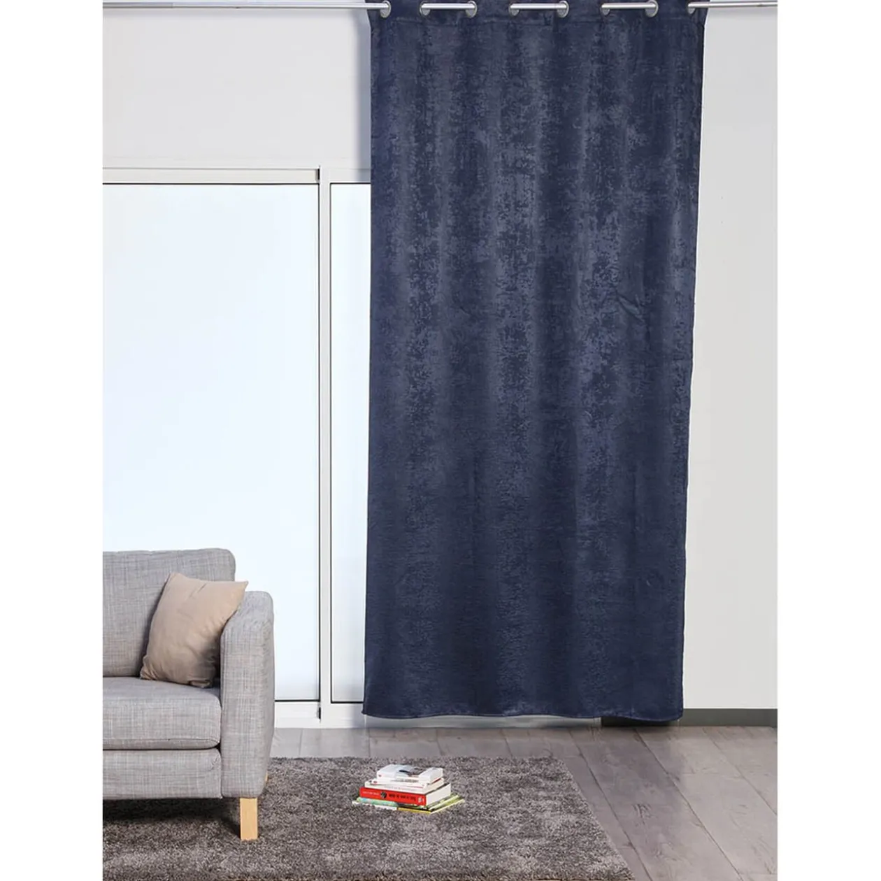 Rideau occultant 8 oeillets bleu nuit satiné