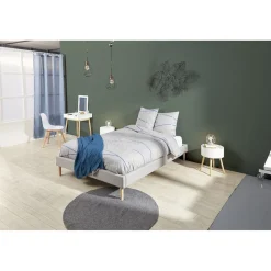 Rideau occultant à oeillets