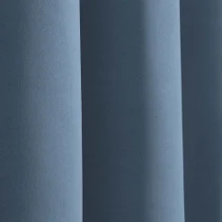 Rideau occultant à oeillets uni bleu 135x240 cm