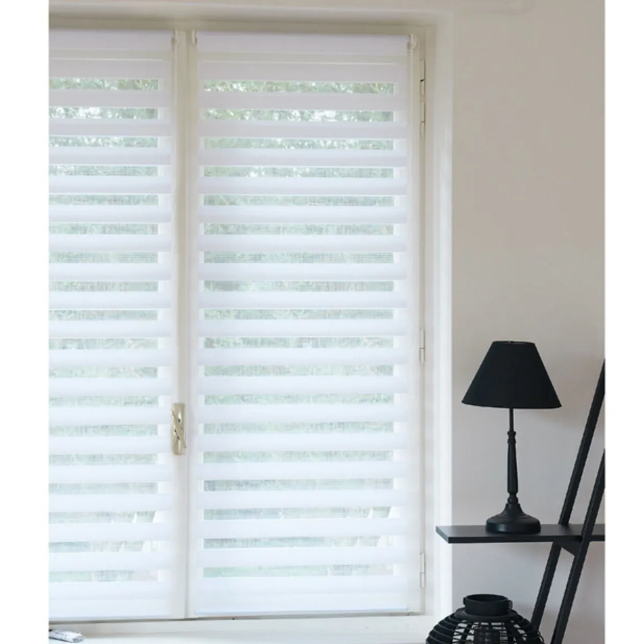 Store enrouleur blanc