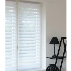 Store enrouleur blanc