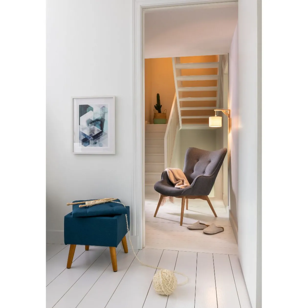 Tabouret Marius bleu nuit avec coffre intégré