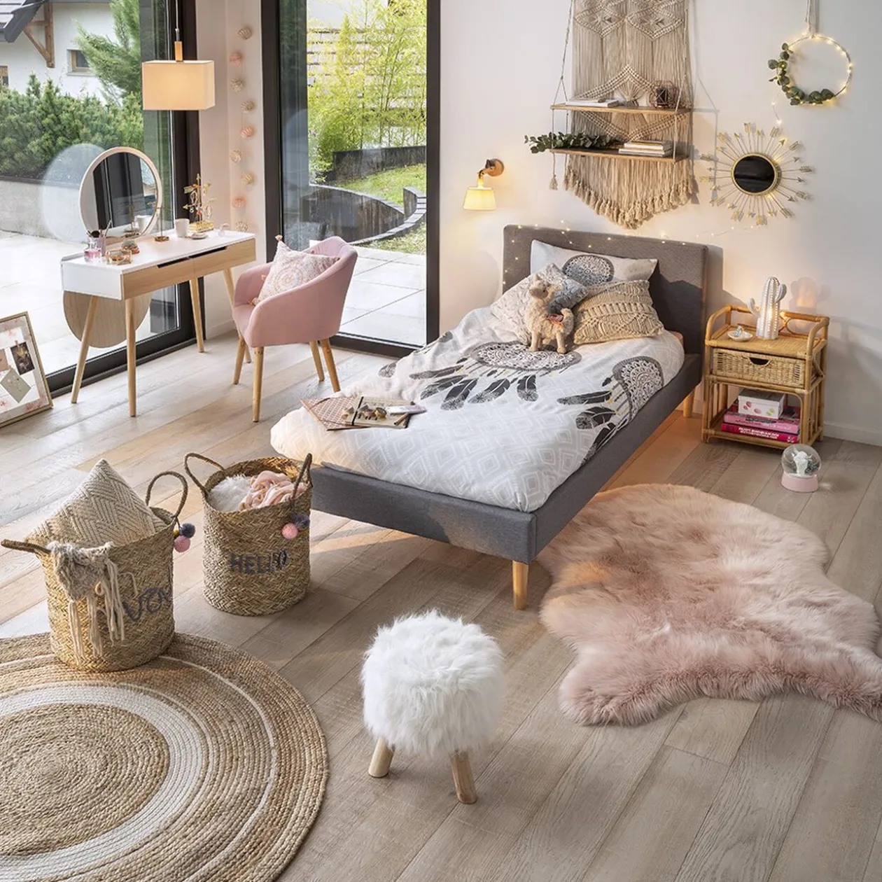 Tabouret pouf Enora Blanc pieds naturel Ø30 x H.38 cm