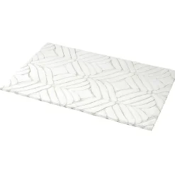 Tapis blanc à relief imitation fourrure motifs gris ou taupe