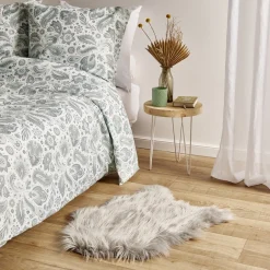 Tapis imitation fourrure forme peau de bête 50x70cm - 3 modèles