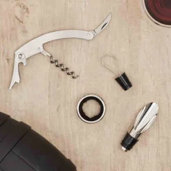 Tonneau à accessoires à vin