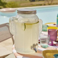 Verre à pied strié 300ml plastique Ø8xH12,5cm- 3 coloris