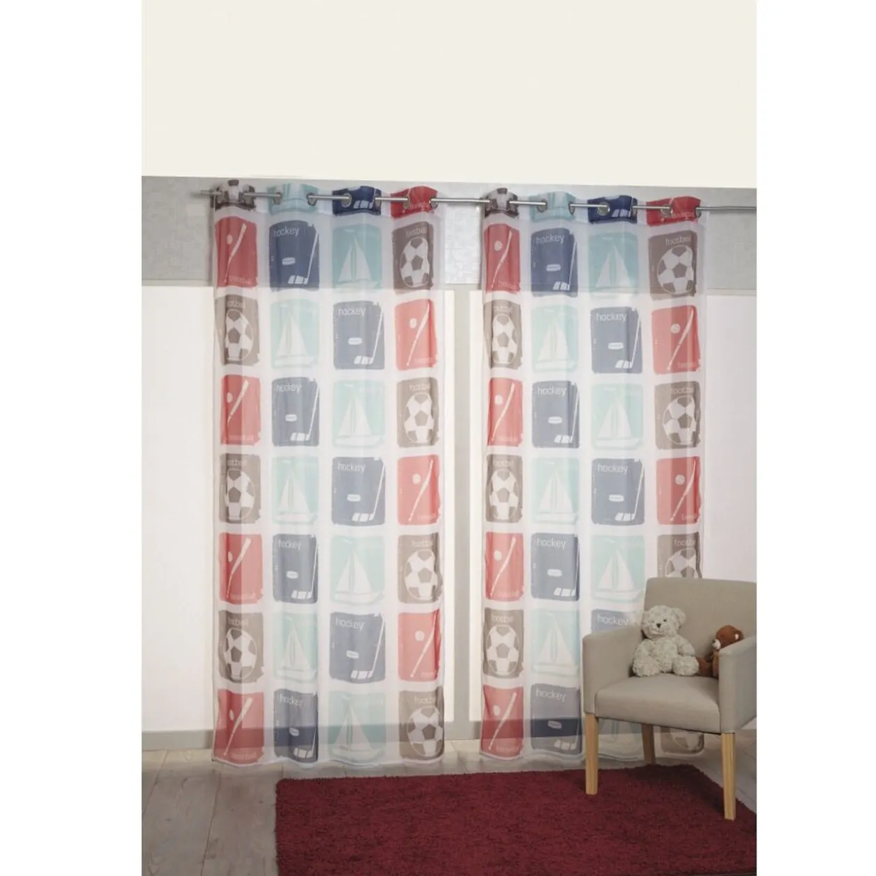 Voilage à oeillets design sport