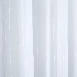 Voilage à oeillets rayures verticales blanc baie vitrée